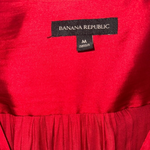 Banana Republic Red Silk Blouse Size M - Picture 4 of 6